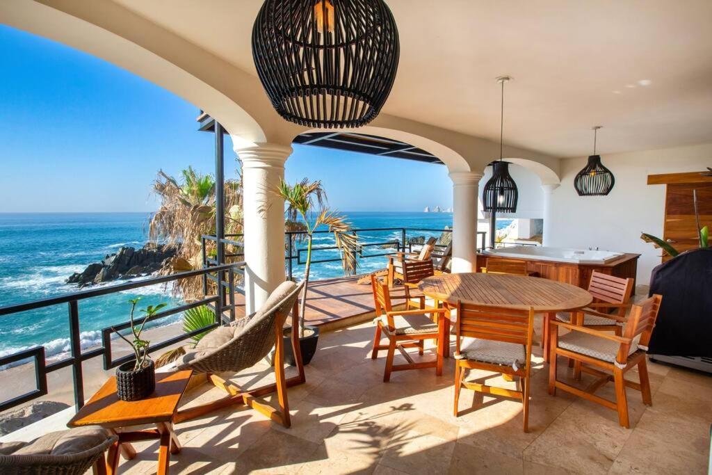 Beach Front Casa Bruma Jacuzzi With Massage Villa Cabo San Lucas Bagian luar foto